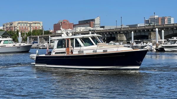Sabre 42 Salon Express