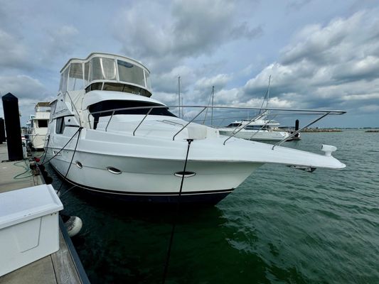 Silverton 453 Motor Yacht - main image