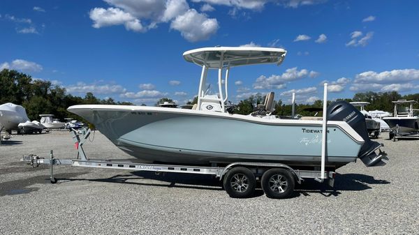 Tidewater 220 LXF 