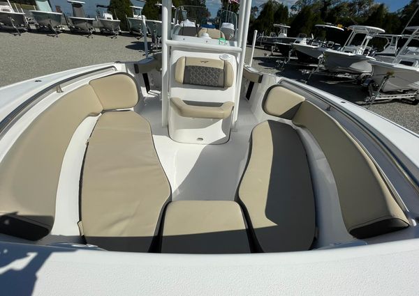 Tidewater 220-LXF image