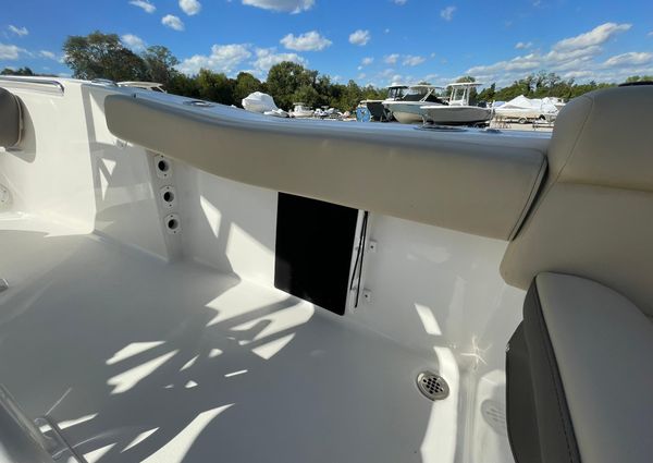 Tidewater 220-LXF image