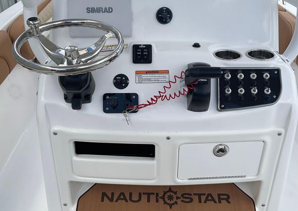 Nauticstar 231-HYBRID image