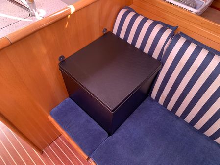 Bavaria 38 Cruiser image