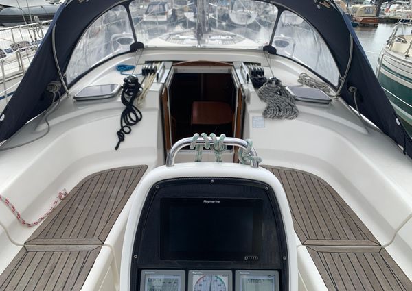 Bavaria 38 Cruiser image