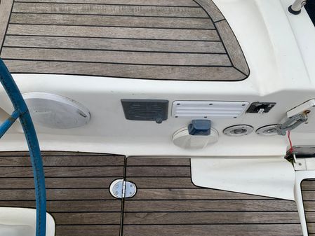 Bavaria 38 Cruiser image