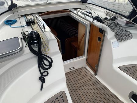 Bavaria 38 Cruiser image