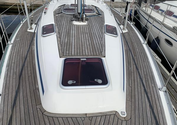 Bavaria 38 Cruiser image