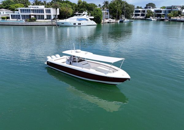 Intrepid 400 Center Console image