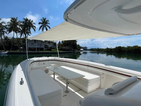 Intrepid 400 Center Console image