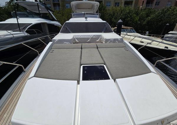 Azimut 66 FLY image