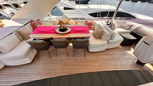 Princess Flybridge 88 Motor Yacht image