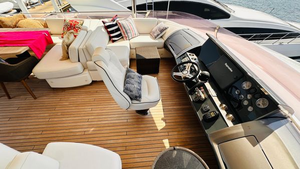 Princess Flybridge 88 Motor Yacht image