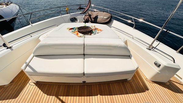 Princess Flybridge 88 Motor Yacht image