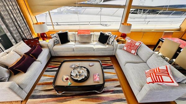 Princess Flybridge 88 Motor Yacht image