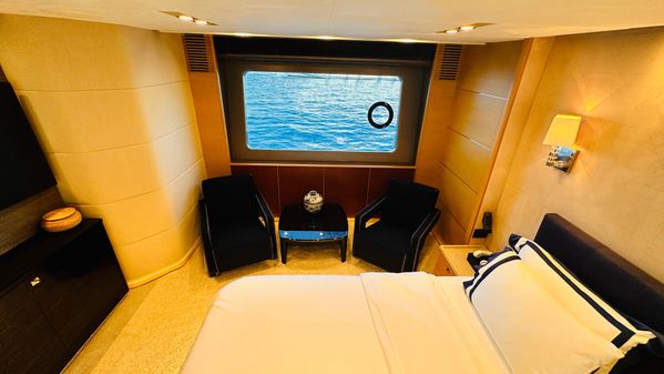 Princess Flybridge 88 Motor Yacht image