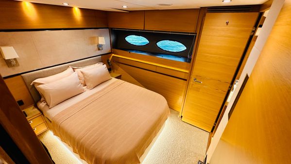 Princess Flybridge 88 Motor Yacht image