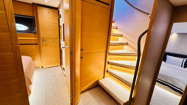 Princess Flybridge 88 Motor Yacht image