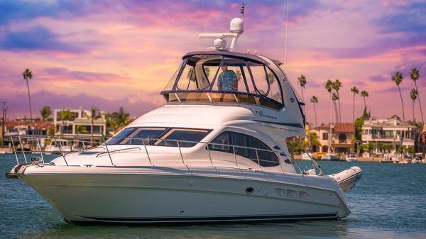 Sea Ray 420 Sedan Bridge