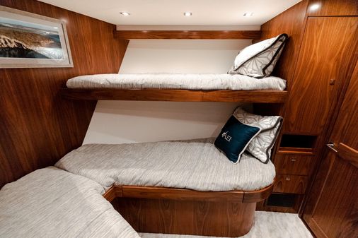 Viking 72 Convertible image