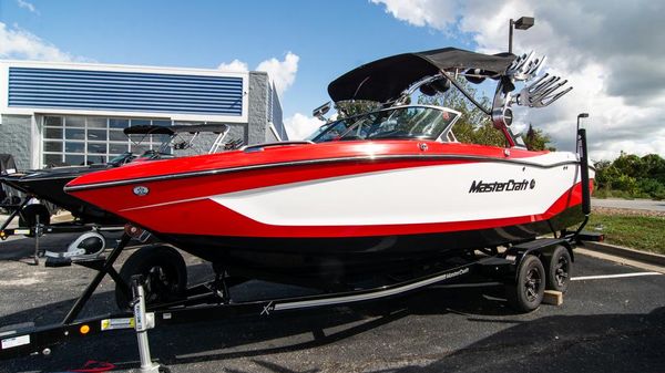 Mastercraft X24