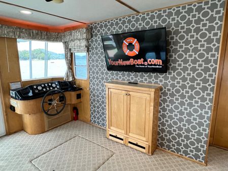 Horizon 16 x 70 WB Houseboat image