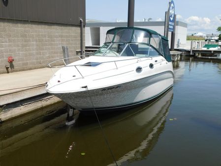 Sea Ray 240 Sundancer image