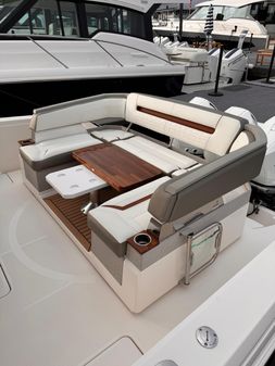 Tiara Yachts 38 LS image