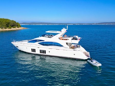 Azimut 84 image