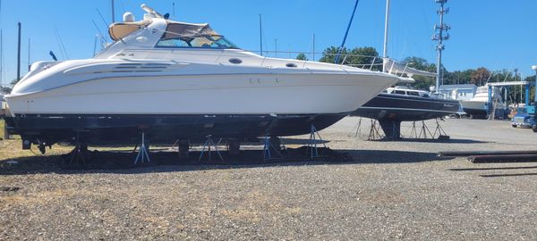 Sea Ray 450 Sundancer image