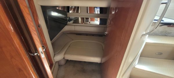 Sea Ray 450 Sundancer image