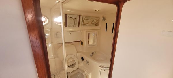 Sea Ray 450 Sundancer image