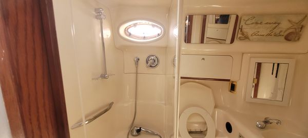 Sea Ray 450 Sundancer image