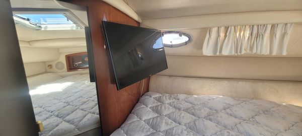 Sea Ray 450 Sundancer image