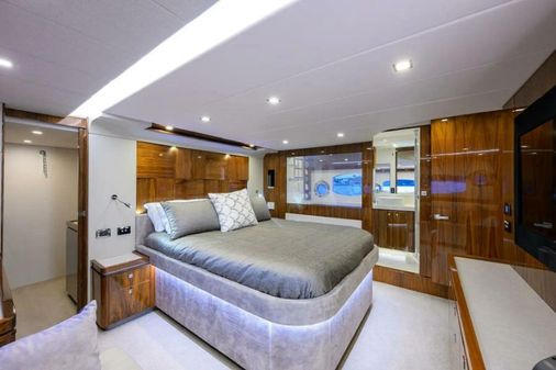 Riviera 6000 Sport Yacht image