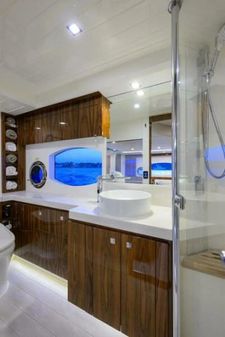 Riviera 6000 Sport Yacht image