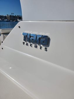 Tiara Yachts 3100 Open image