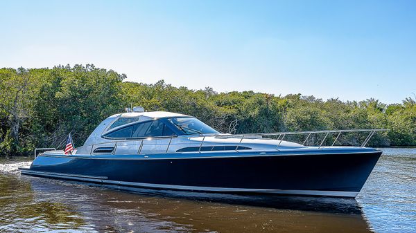 Palm Beach Motor Yachts GT50