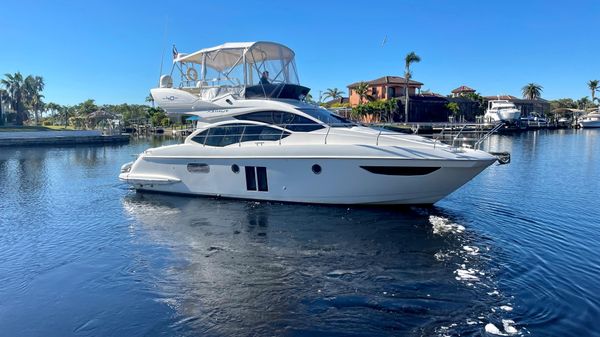 Azimut Flybridge Collection 40