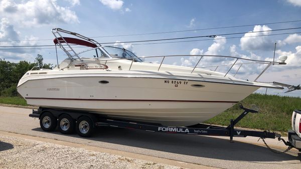 Rinker 280 Fiesta Vee