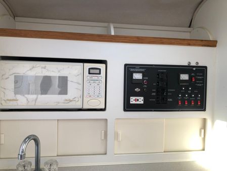 Rinker 280 Fiesta Vee image