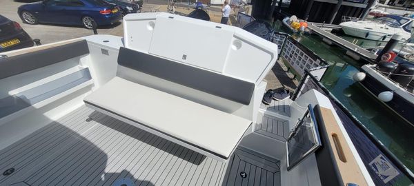 Galeon Galia 750 Hardtop image