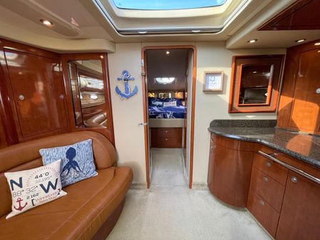 Sea Ray 420 Sundancer image