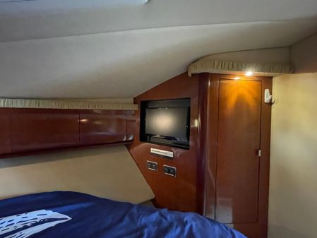 Sea Ray 420 Sundancer image