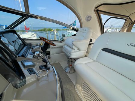 Sea Ray 420 Sundancer image