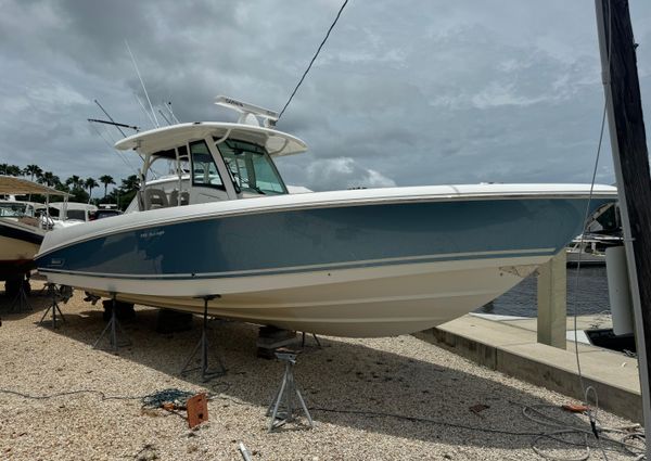 Boston-whaler 350-OUTRAGE image