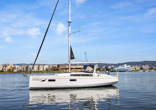 Beneteau Oceanis 38.1 image