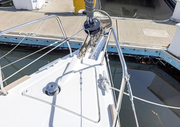 Beneteau Oceanis 38.1 image