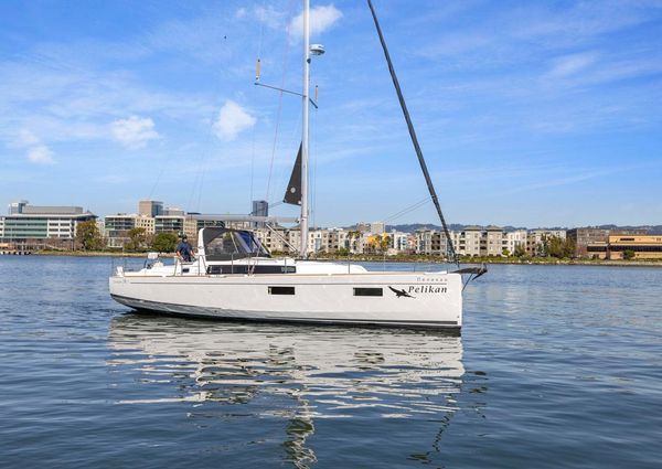 Beneteau Oceanis 38.1 image