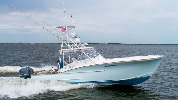 Custom Carolina 36 Express 