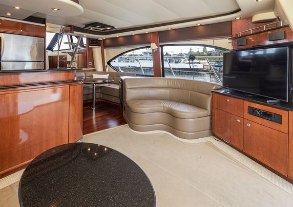 Meridian 580-PILOTHOUSE image